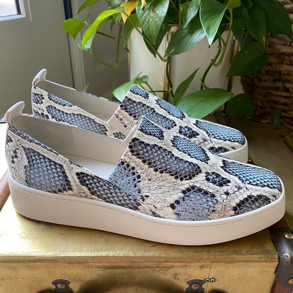 Vince Snake Print Slip-On Sneakers - Blue and White